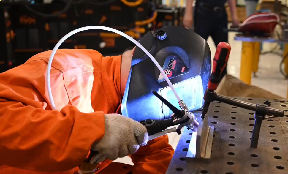 hot wire type tig welding